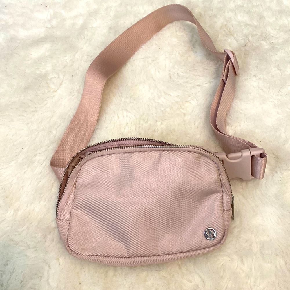 Lululemon everywhere belt bag pastel pink good used condition